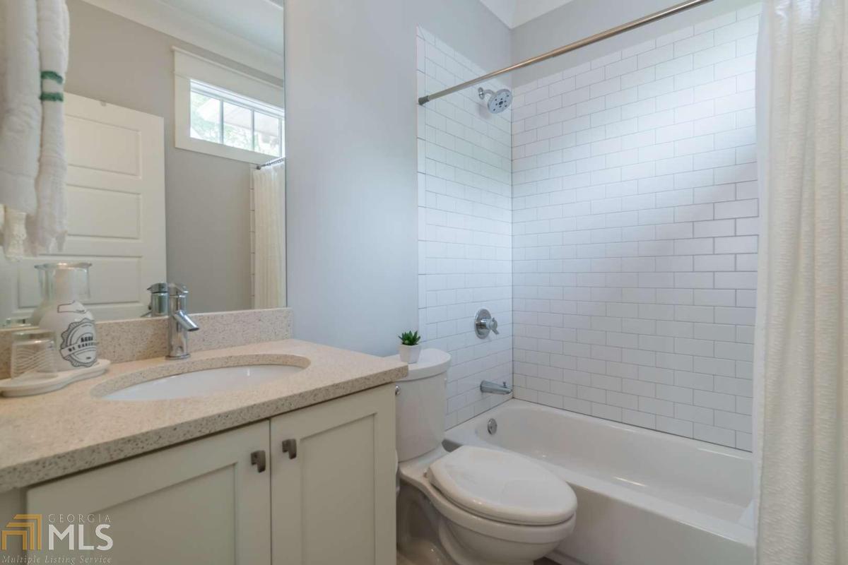 Oakhurst - Residential