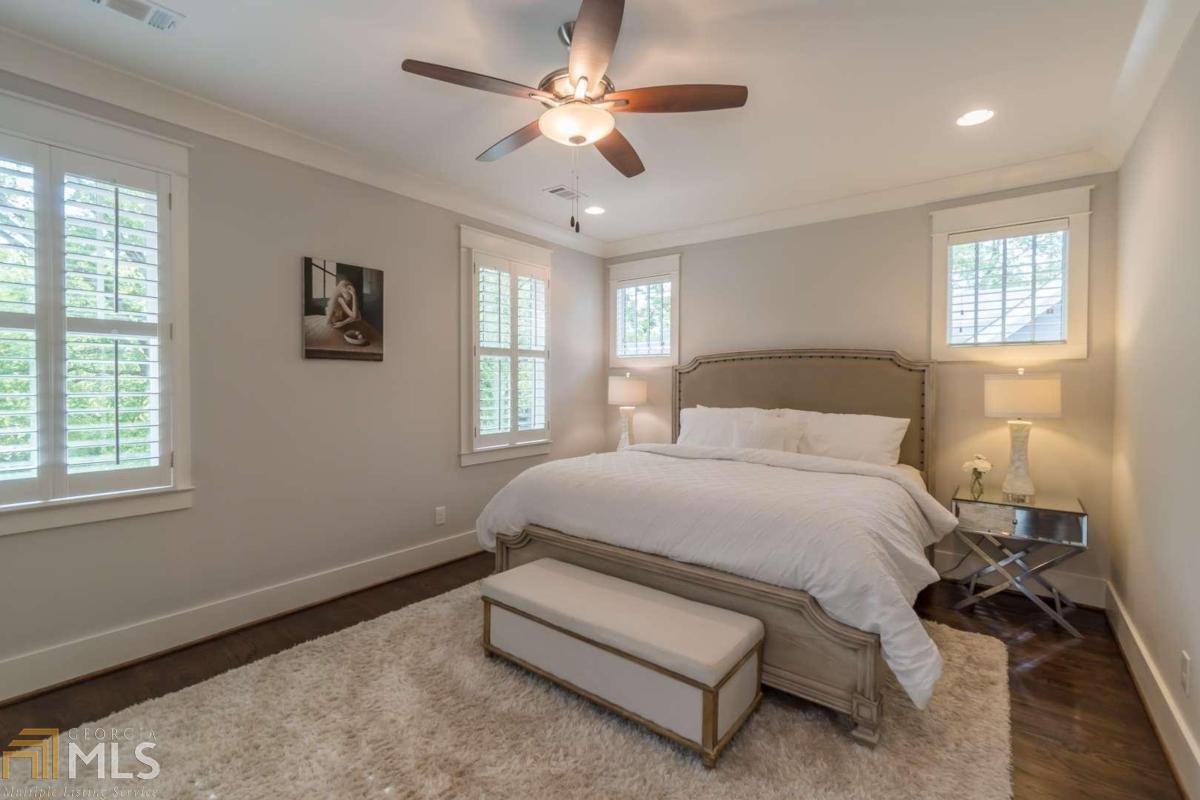 Oakhurst - Residential