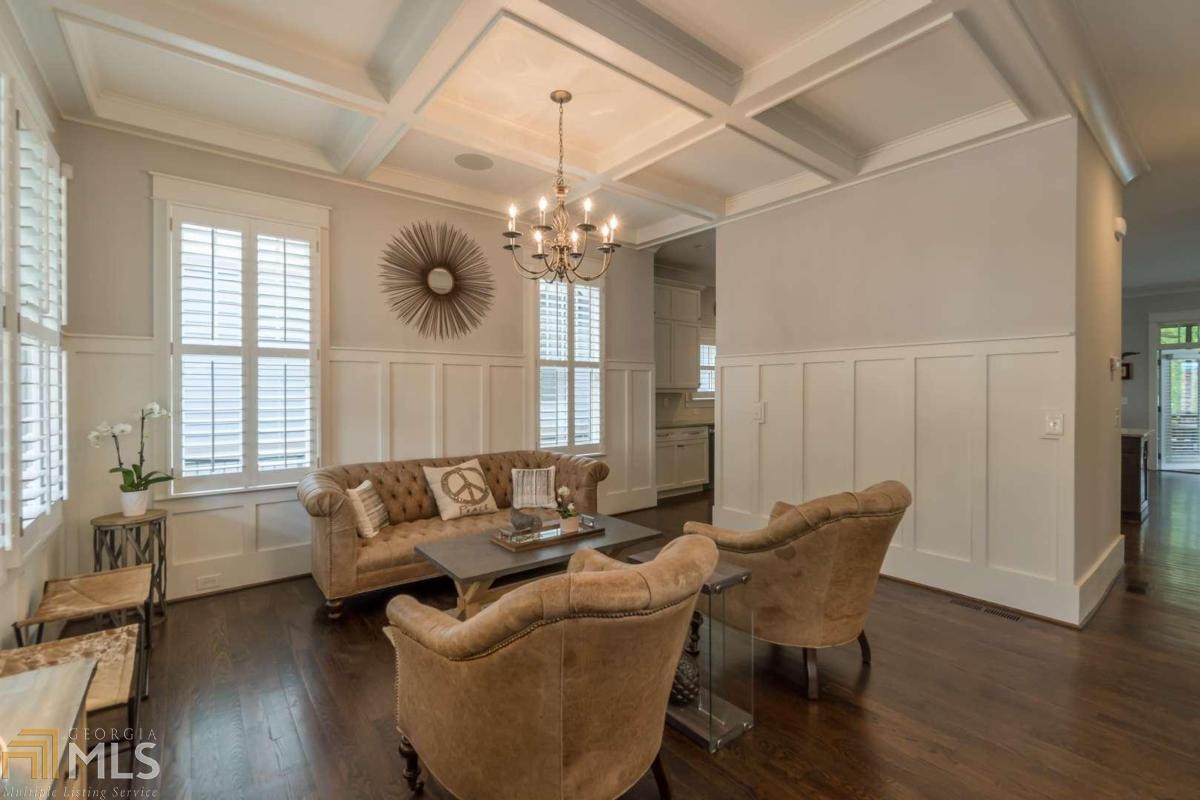 Oakhurst - Residential