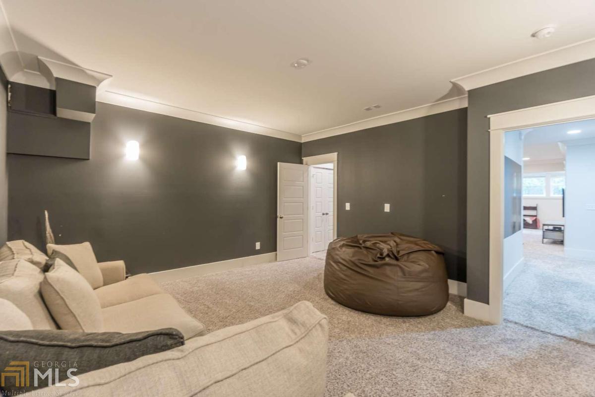 Oakhurst - Residential