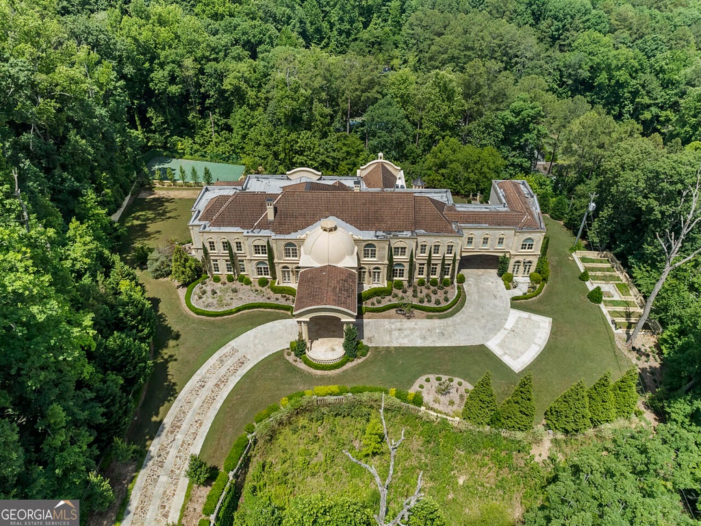 Photo of 6420 Riverside Drive NW, Sandy Springs, GA 30328 (MLS # 10800689)