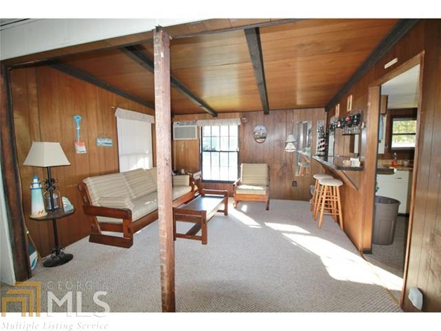 Strickland Lease - Residential