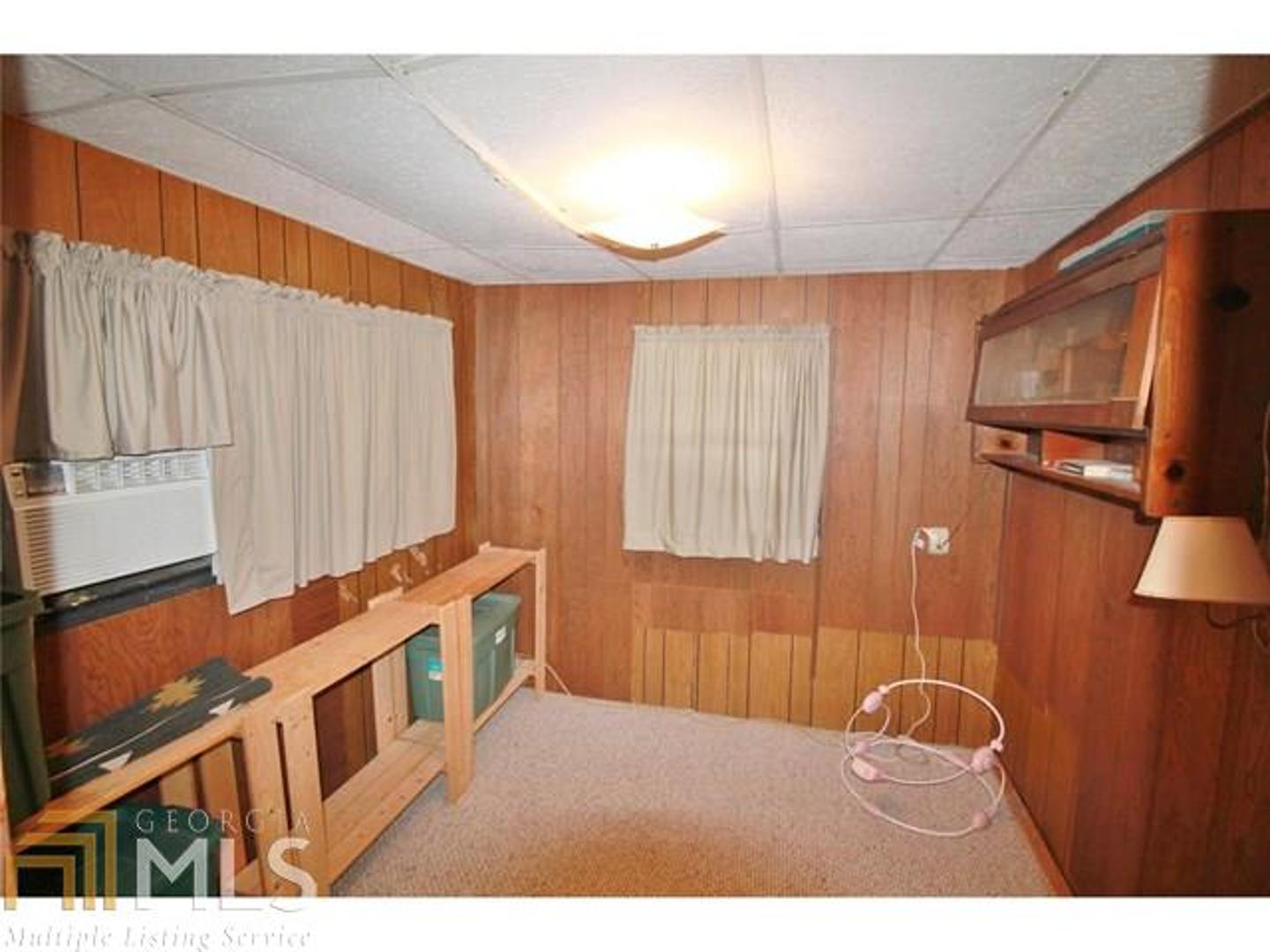 Strickland Lease - Residential