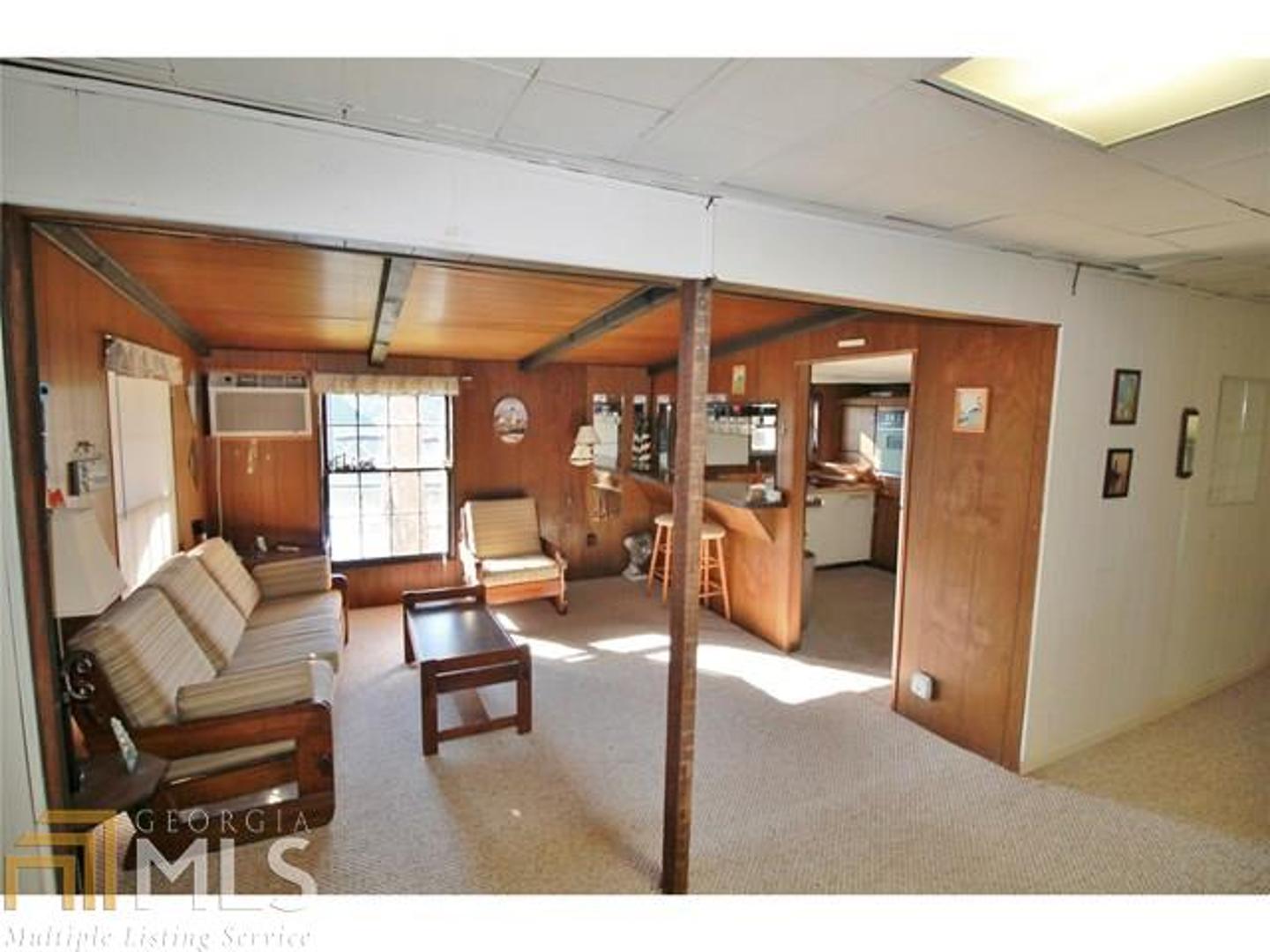 Strickland Lease - Residential