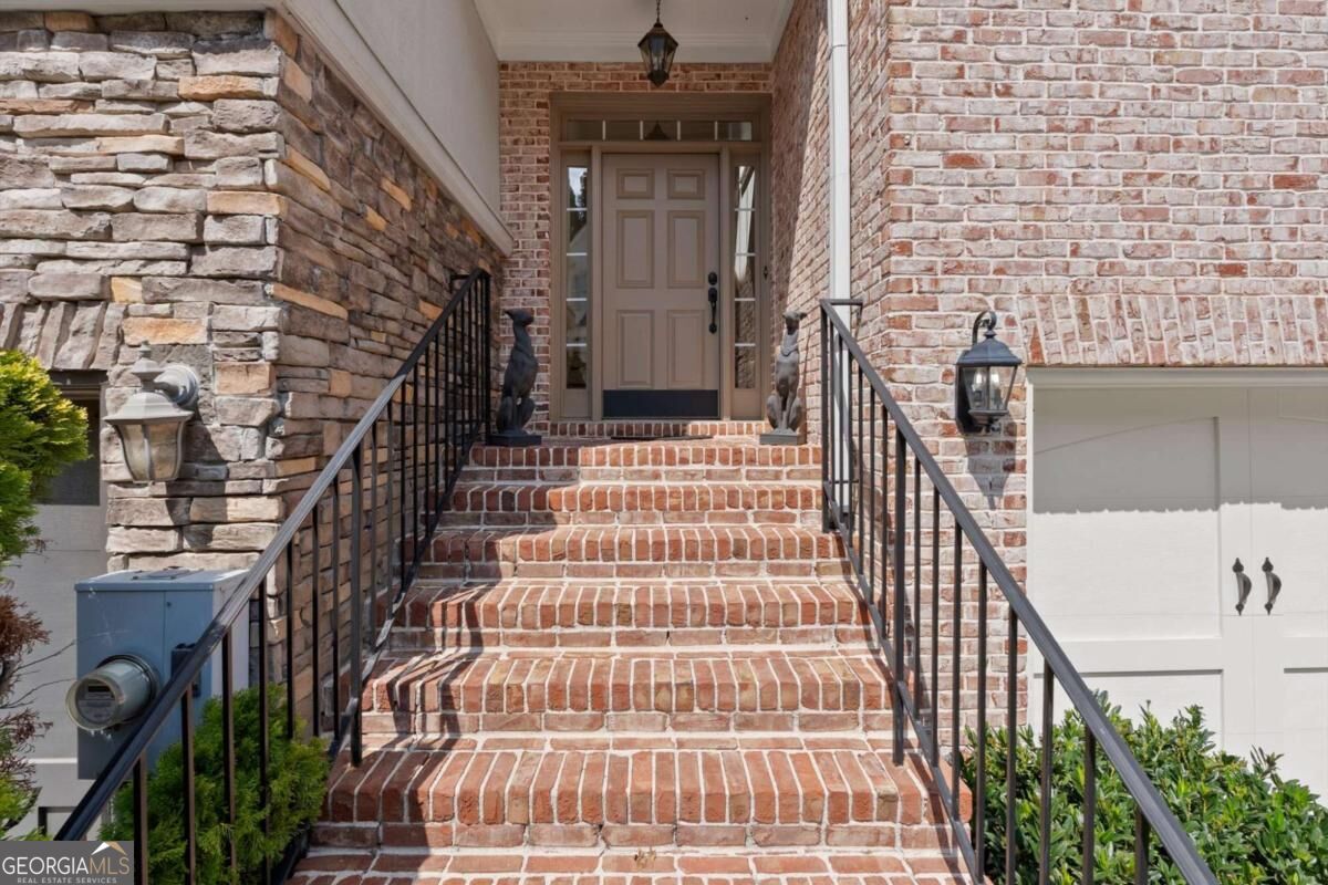 184 Mystic CT