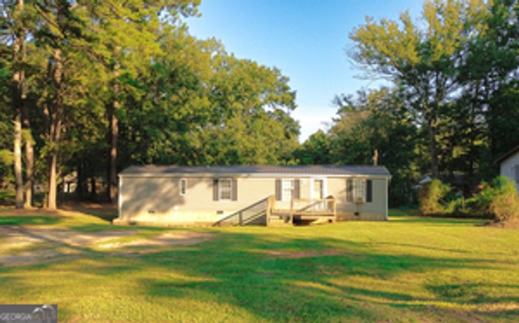 Photo of 105 Pinecrest Drive, Eatonton, GA 31024 (MLS # 10752849)