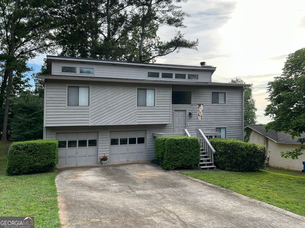 Photo of 394 Ansley Brook Drive, Lawrenceville, GA 30044 (MLS # 10786528)