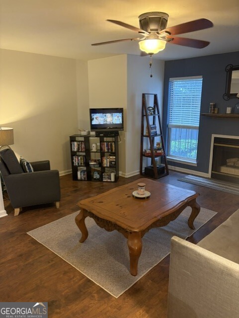 416 Granville CT