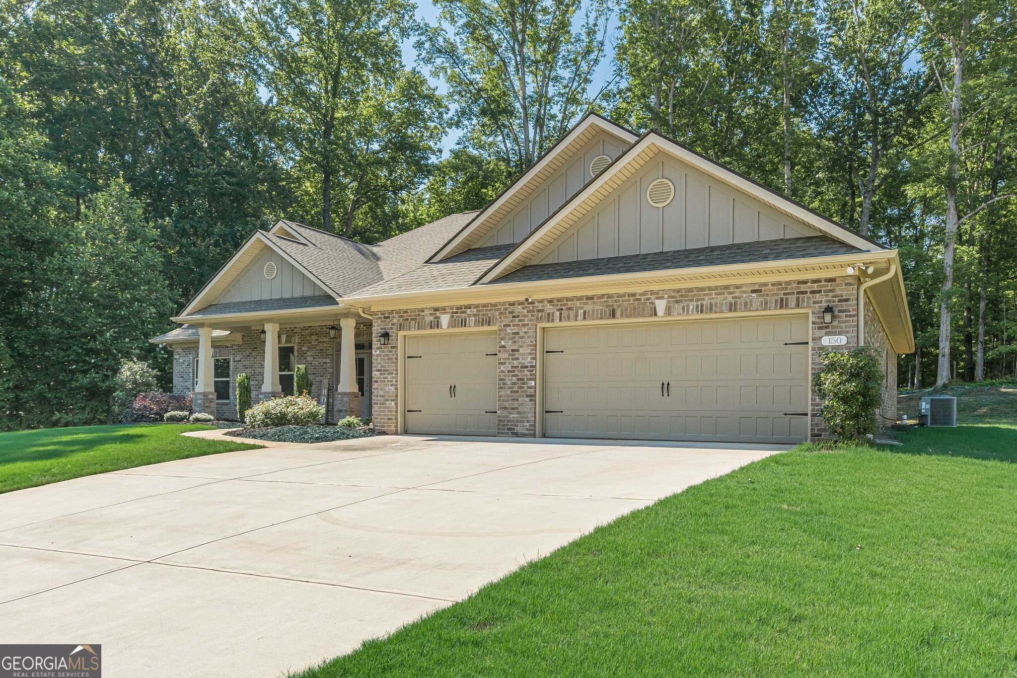 150 Whitworth DR