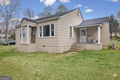 1532 High Falls RD Griffin GA 30223