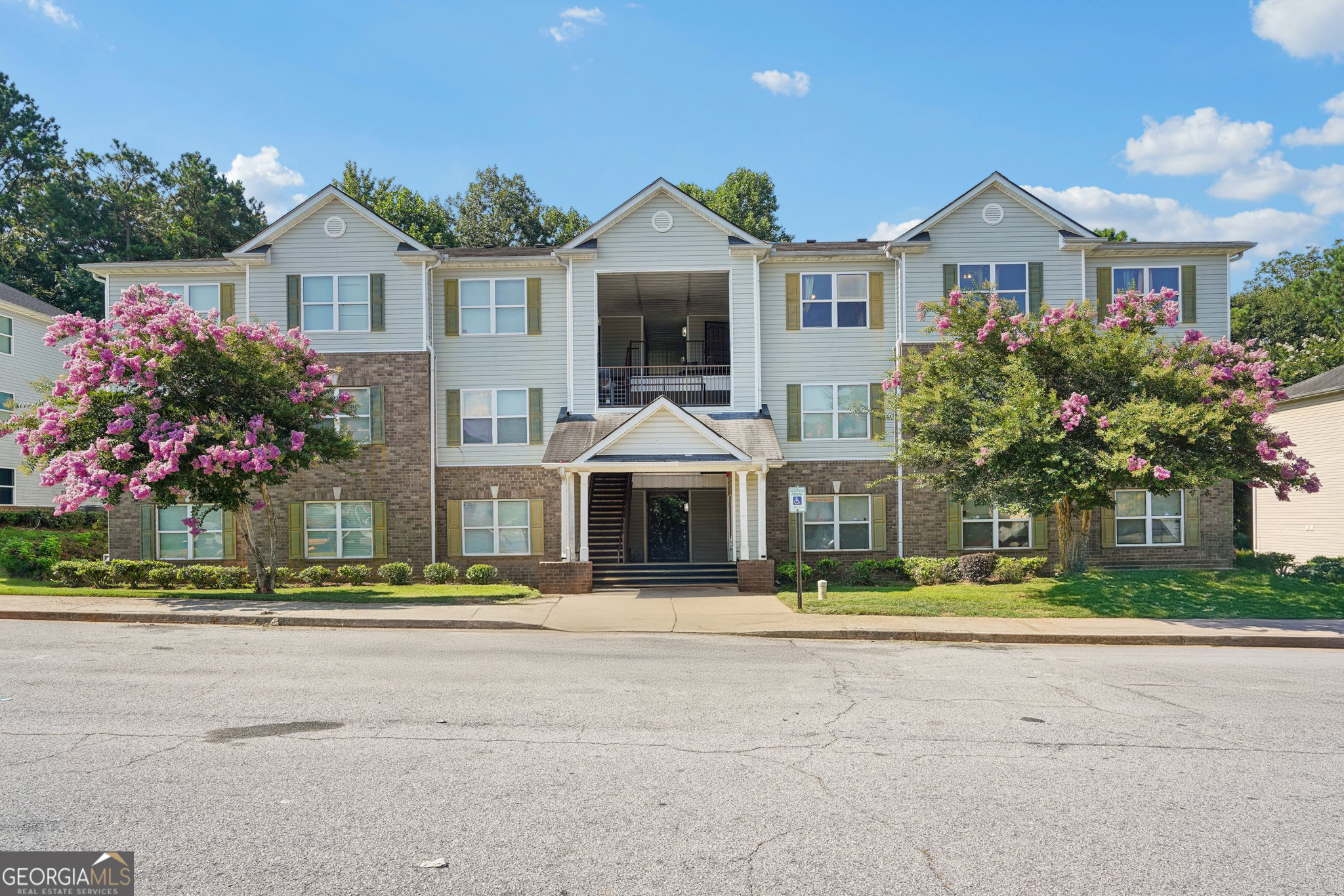 WALDROP PARK COMMUNITY LOW-MAINTENANCE LIVING CONVENIENT DECATUR LOCATION 3 BEDROOMS INVESTOR FRIENDLY NEAR SHOPS, DINING & I-285 ACCESS! Welcome to 8302 Waldrop Place, a spacious and well-maintained 3 bedroom, 2 bathroom condo nestled in the popular Waldrop Park community in Decatur. This sought-after neighborhood offers a low-maintenance lifestyle, ample parking, and easy access to I-285, I-20, and downtown Atlanta-making your commute a breeze and everyday errands ultra-convenient. Step inside this top-floor unit to discover a bright, open layout with a spacious living room and dedicated dining area. The kitchen features plenty of cabinetry and counter space, perfect for meal prep or entertaining. The split-bedroom floor plan provides added privacy, ideal for roommates or multi-generational living. The oversized primary suite includes a walk-in closet and private bath, while the two additional bedrooms are generously sized and share a full hall bath. Whether you're a first-time buyer, downsizing, or looking to expand your investment portfolio, this unit checks all the boxes-no rental restrictions, making it a great opportunity for investors! Located minutes from South Dekalb Mall, local parks, restaurants, schools, and public transit, 8302 Waldrop Place offers both comfort and convenience in one of Decatur's most accessible locations. Don't miss out on this move-in-ready opportunity-schedule your private showing today!