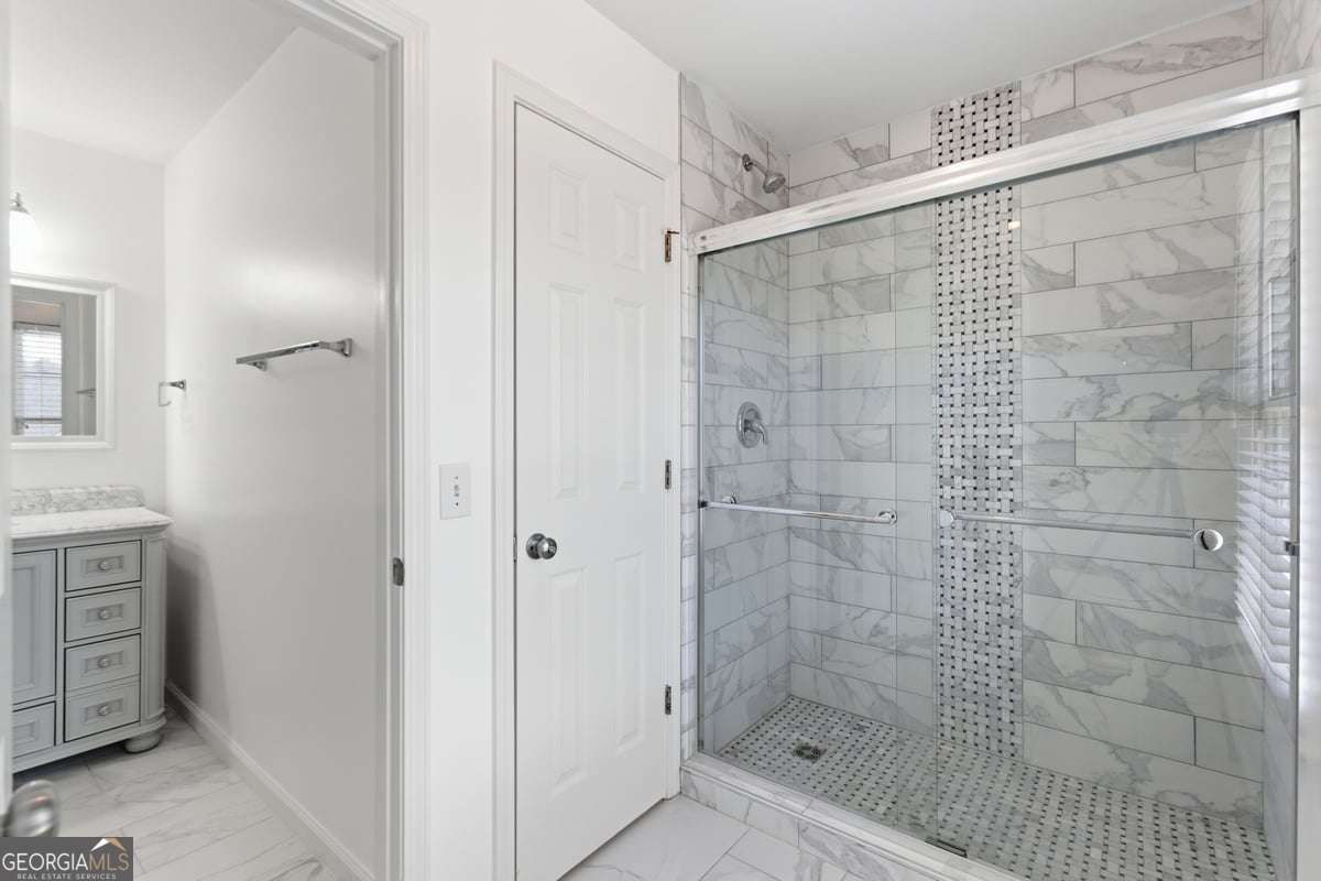 1382 Benbrooke LN NW