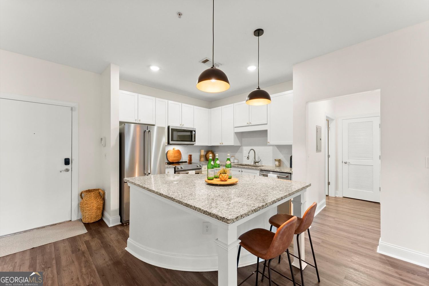 840 United AVE SE 106