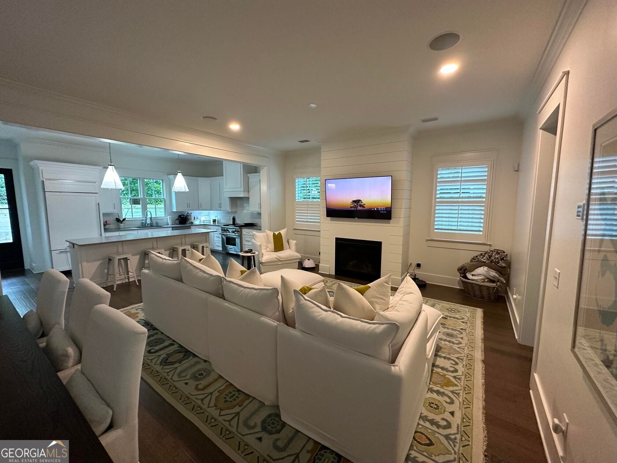 60 Glynn Oaks LN