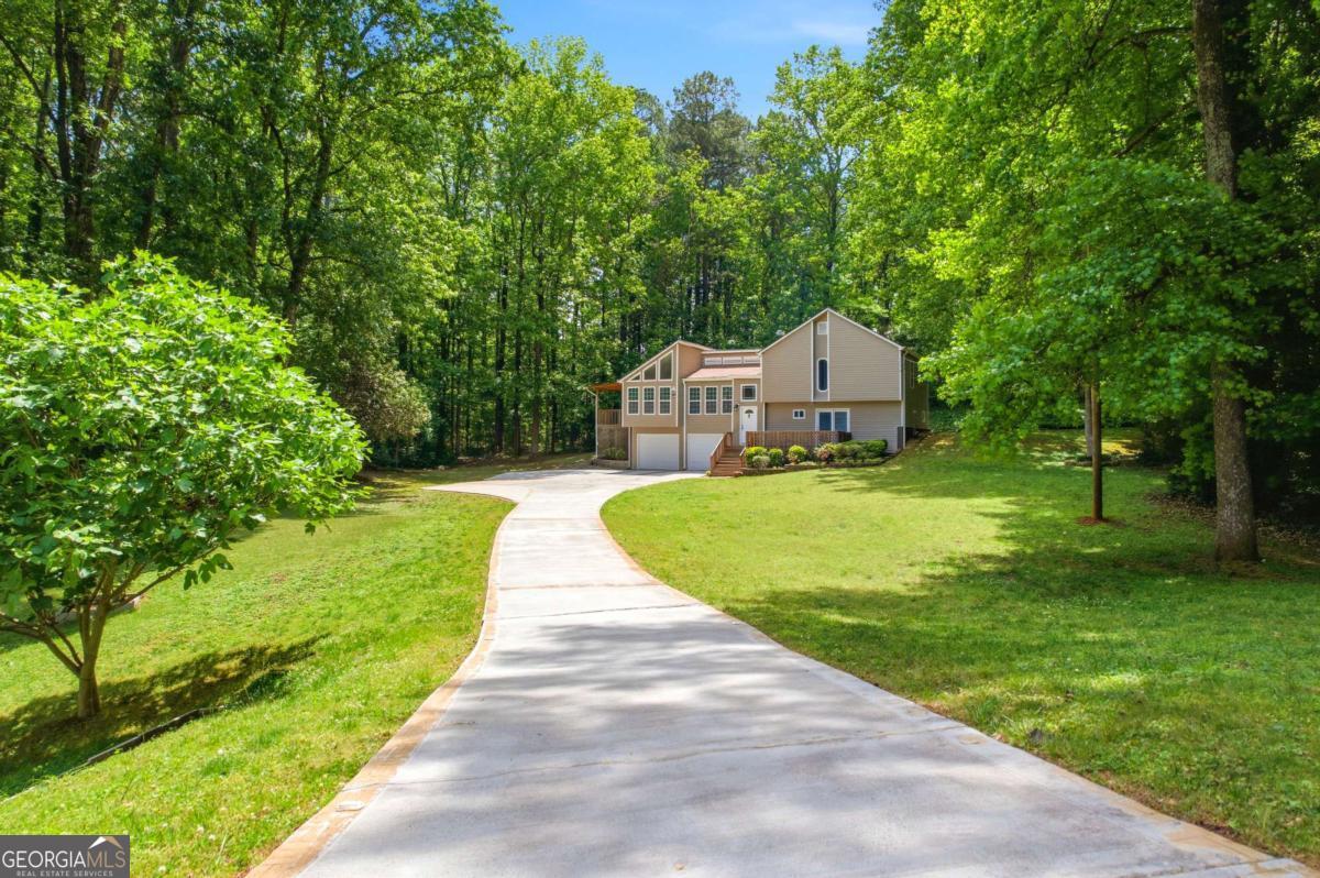 2383 Black Oak DR