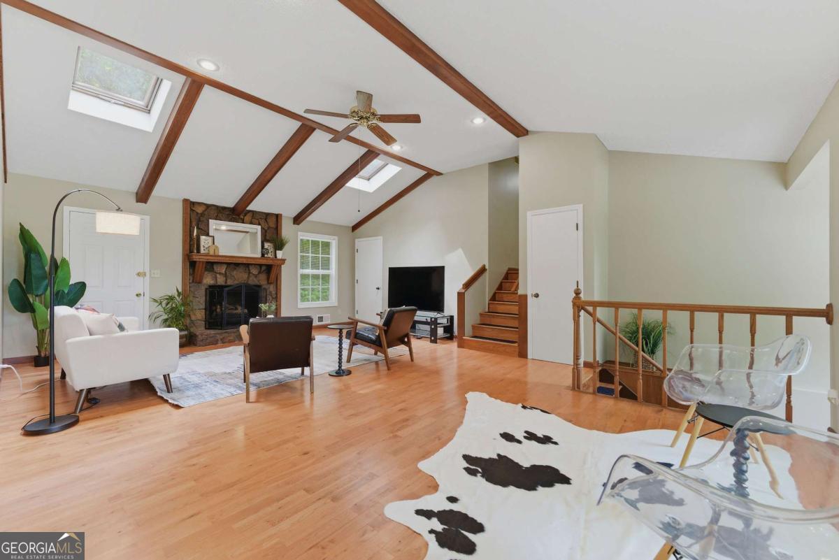 2383 Black Oak DR