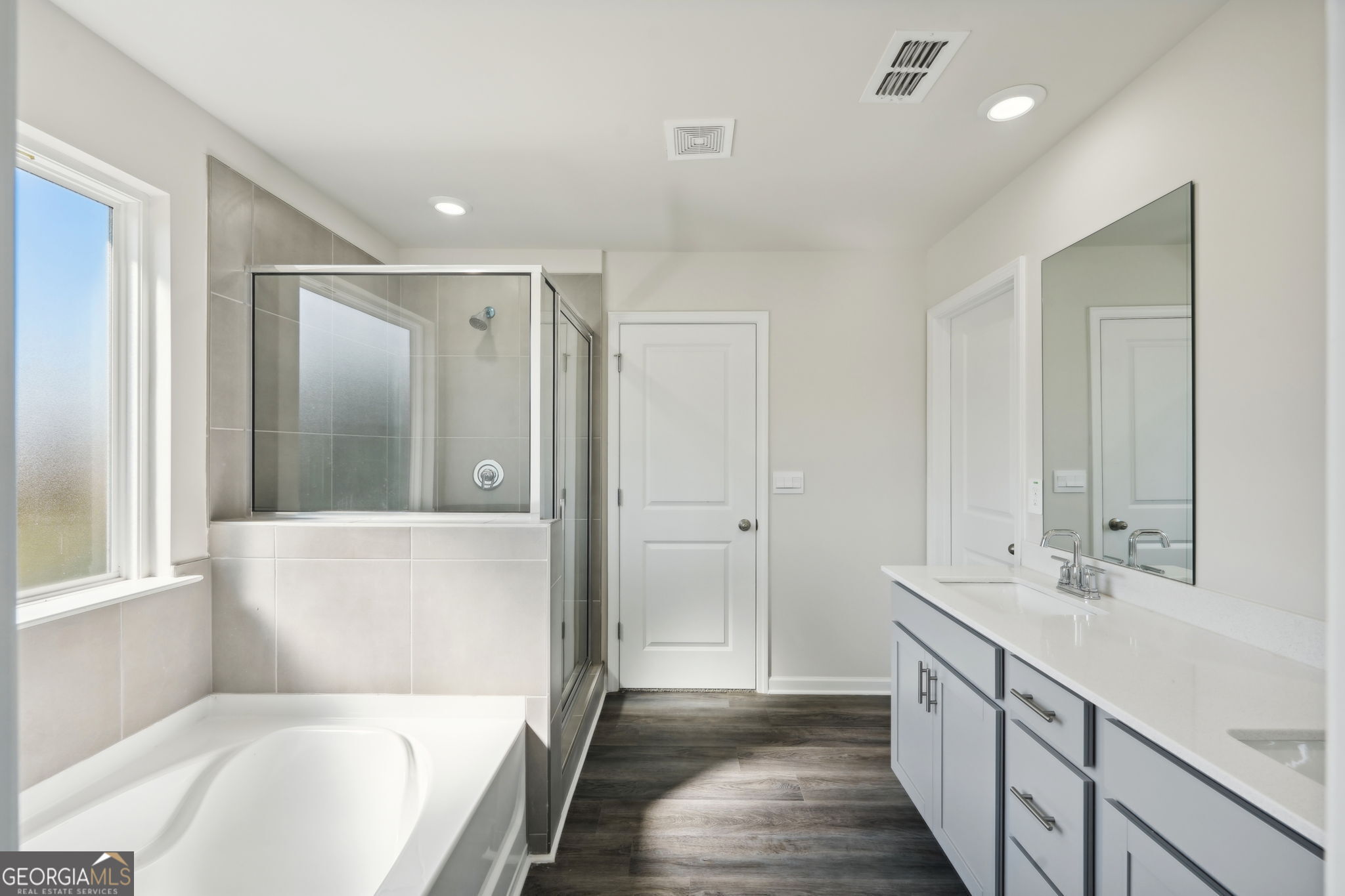 Creekside at Oxford Park - Residential