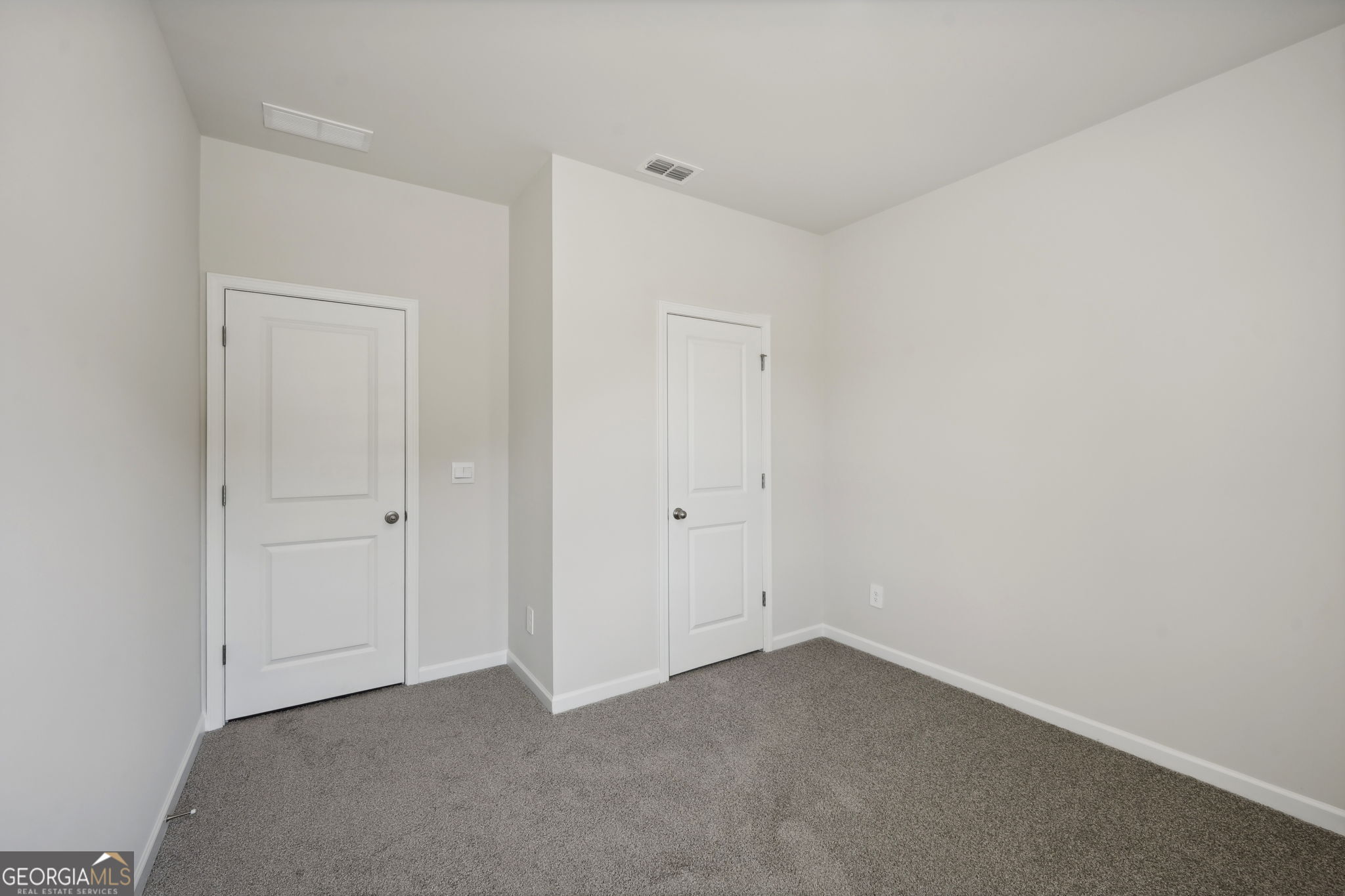Creekside at Oxford Park - Residential