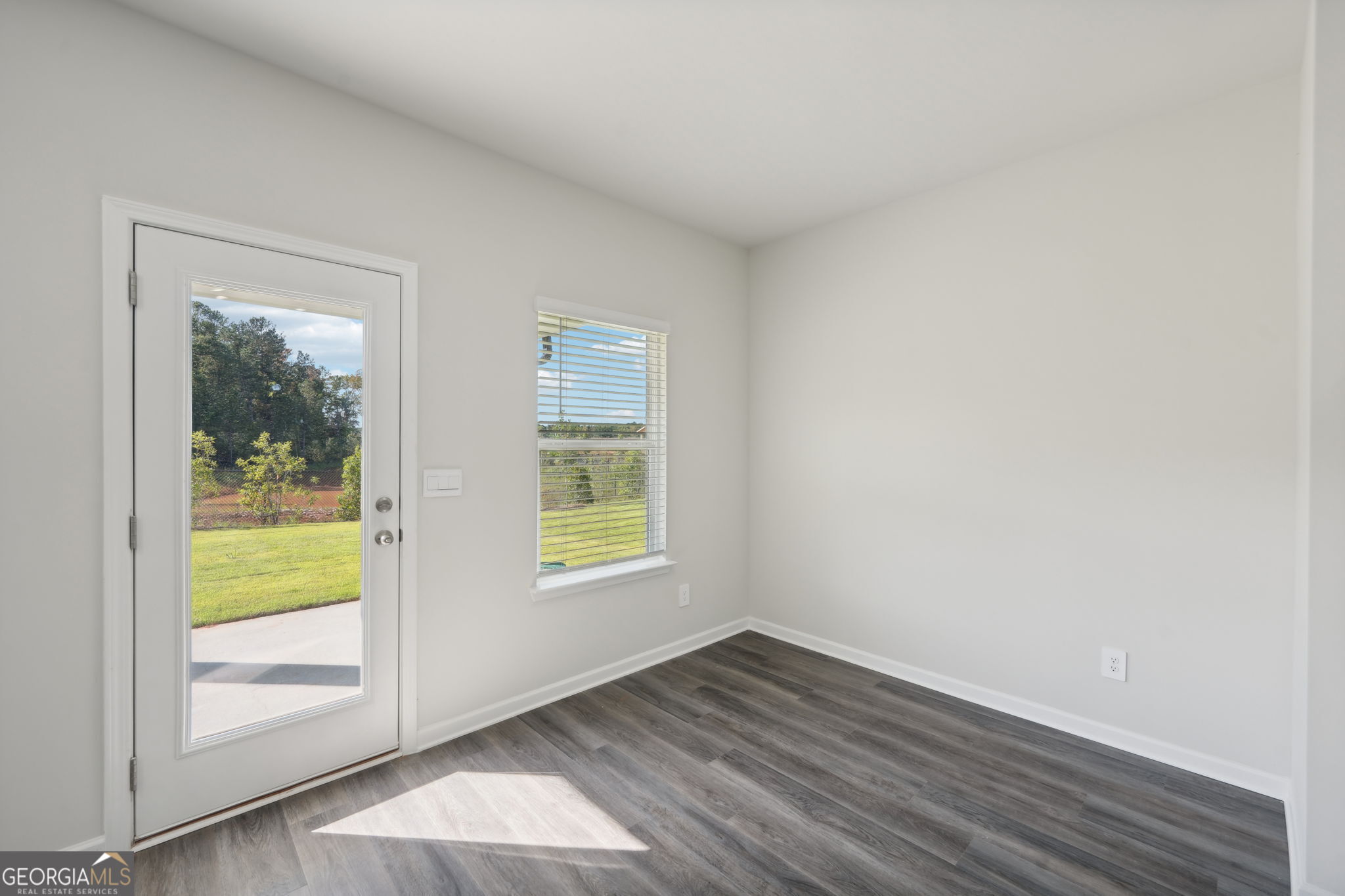 Creekside at Oxford Park - Residential