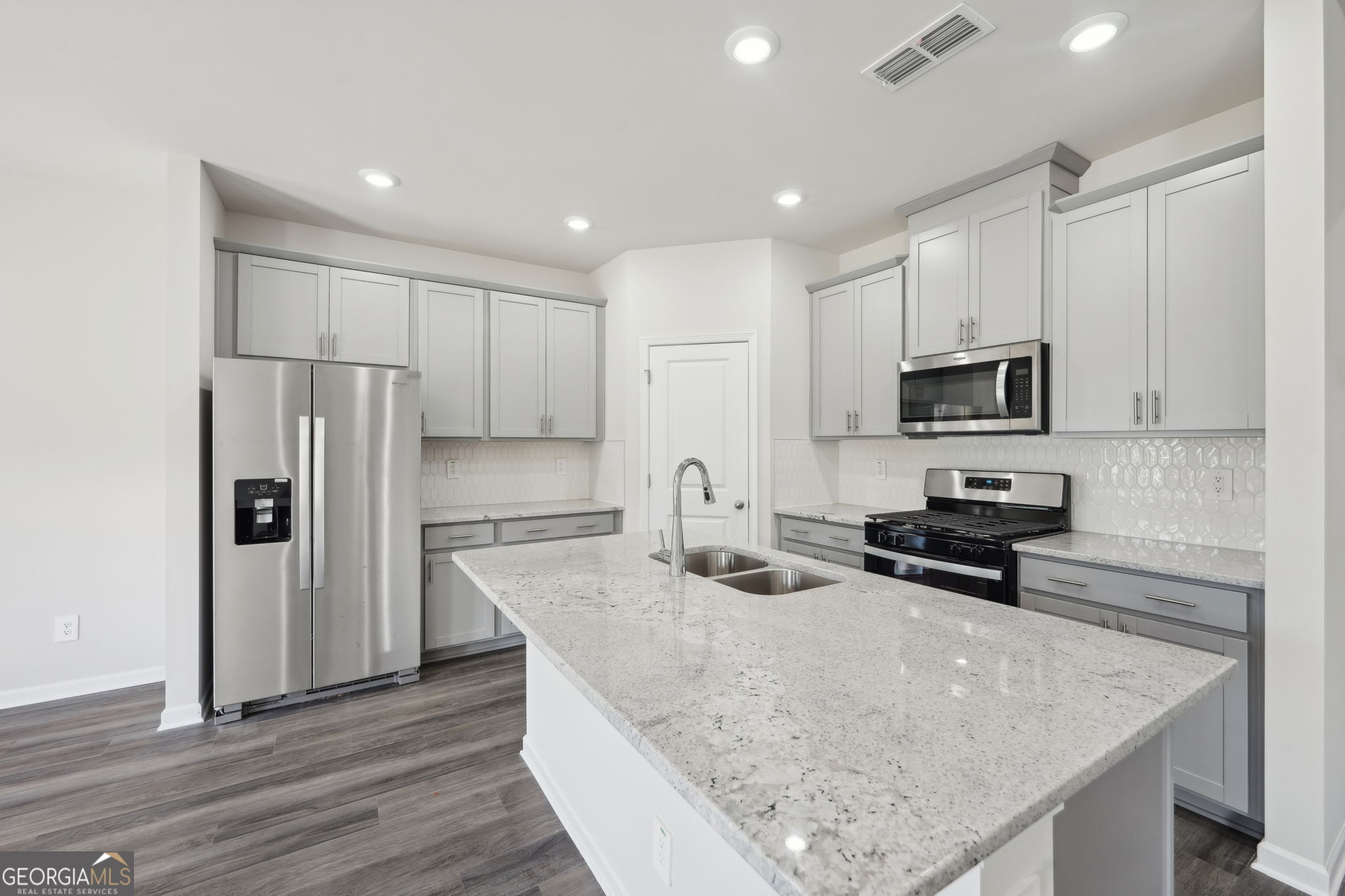 Creekside at Oxford Park - Residential