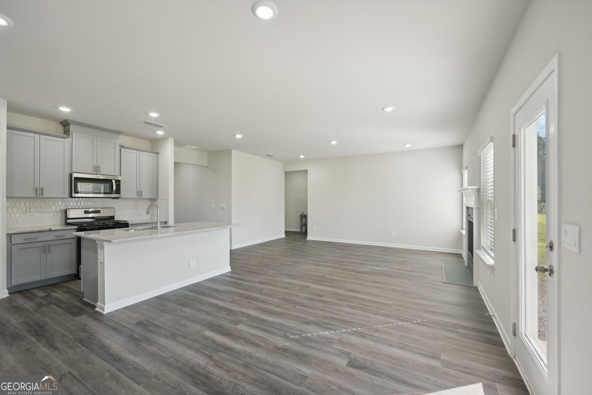 Creekside at Oxford Park - Residential
