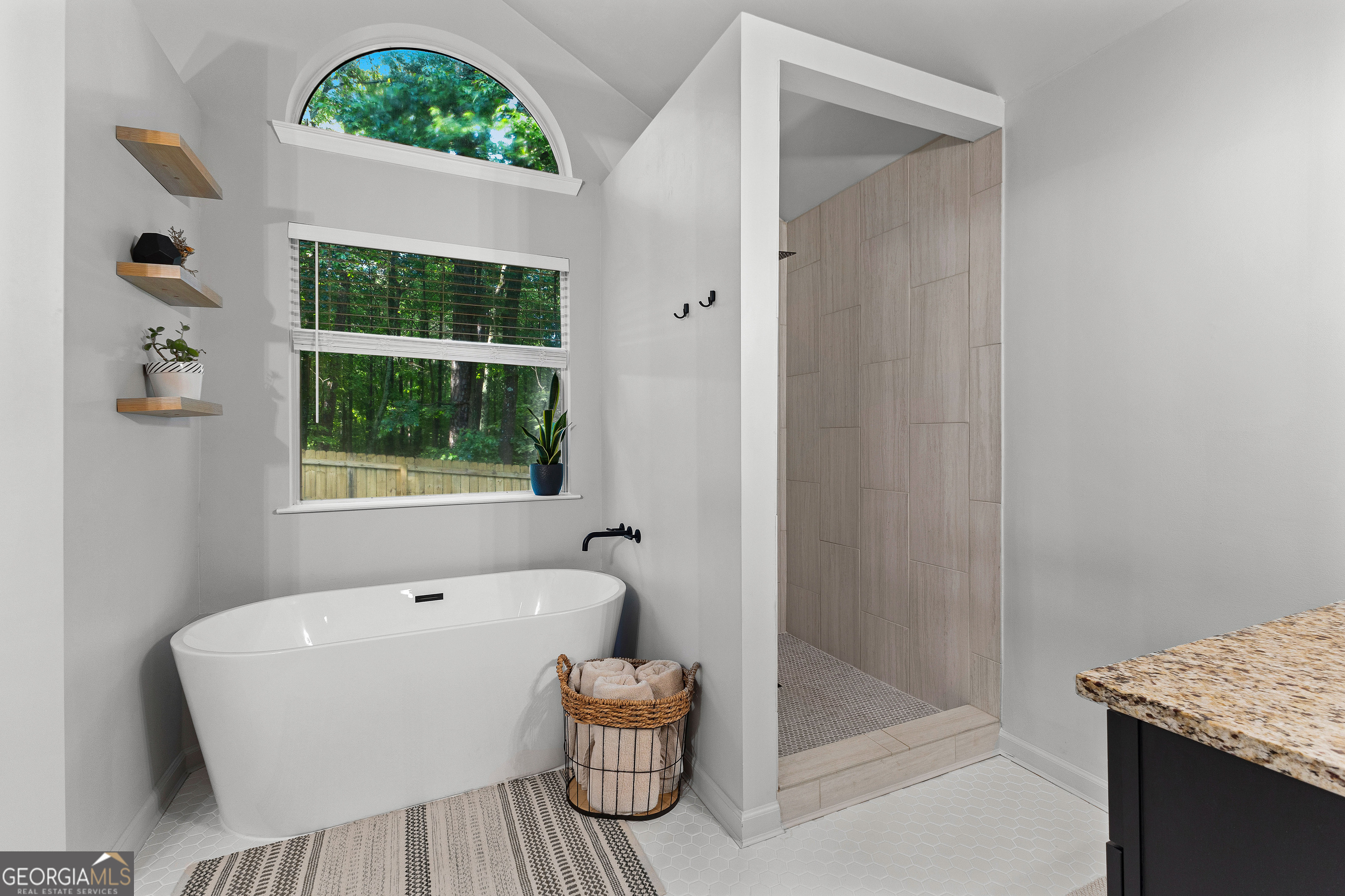 Sharpsburg, Georgia 30277, United States, 3 Bedrooms Bedrooms, ,3 BathroomsBathrooms,Residential,Active,135924