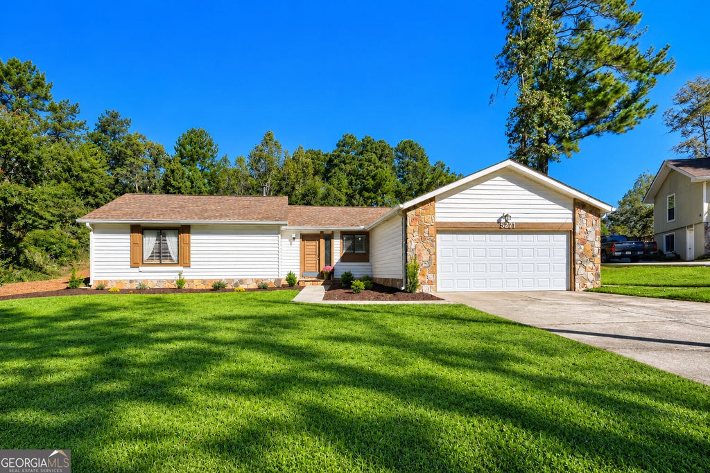 Photo of 5271 Sunset Trail, Marietta, GA 30068 (MLS # 10876842)