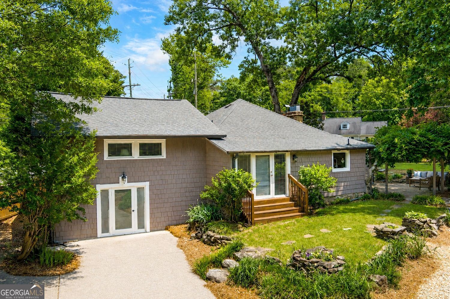 4010 Lower Roswell RD