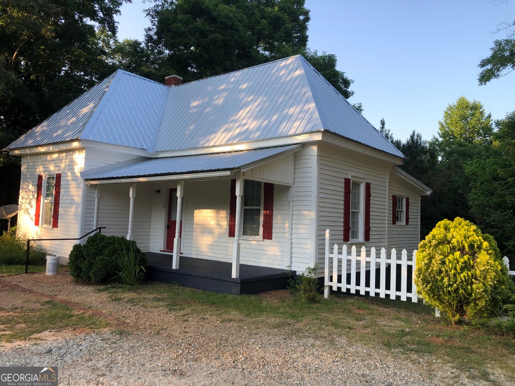 Photo of 164 Glenn Carrie Road, Hull, GA 30646 (MLS # 10808058)