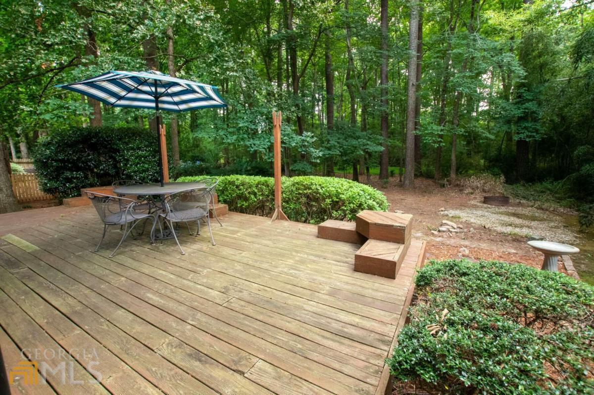 Coopers Pond - Residential