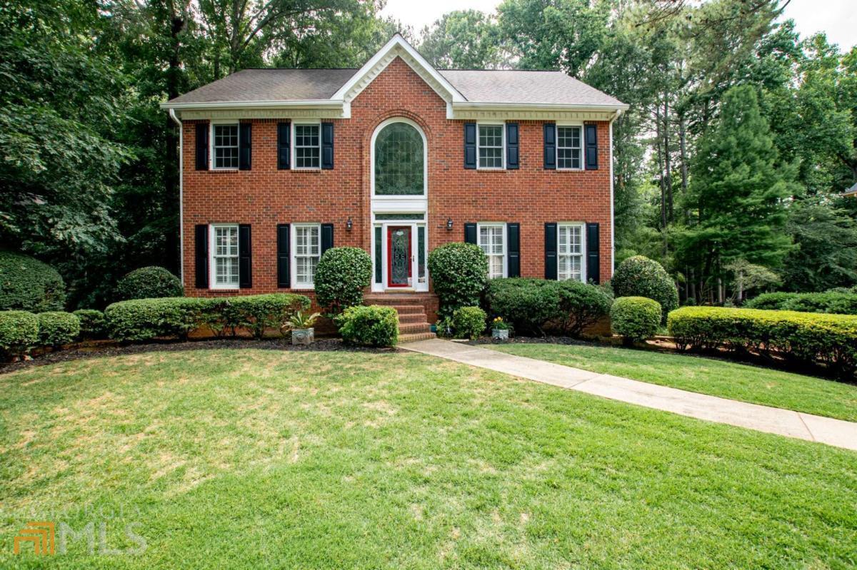 Don’t miss this beautiful 2 story brick home on a finished basement in the sought-after Brookwood school district. This 4 bedroom 3.5 bath home features an oversized master, a large wooded backyard with a two-story deck perfect for entertaining, a freshly painted interior, an open concept kitchen breakfast room, and family room, separate dining room, and formal living room. Take advantage of the many features of the Cooper’s Pond community. Such as clubhouse, pool, tennis courts, playground, and fishing.
