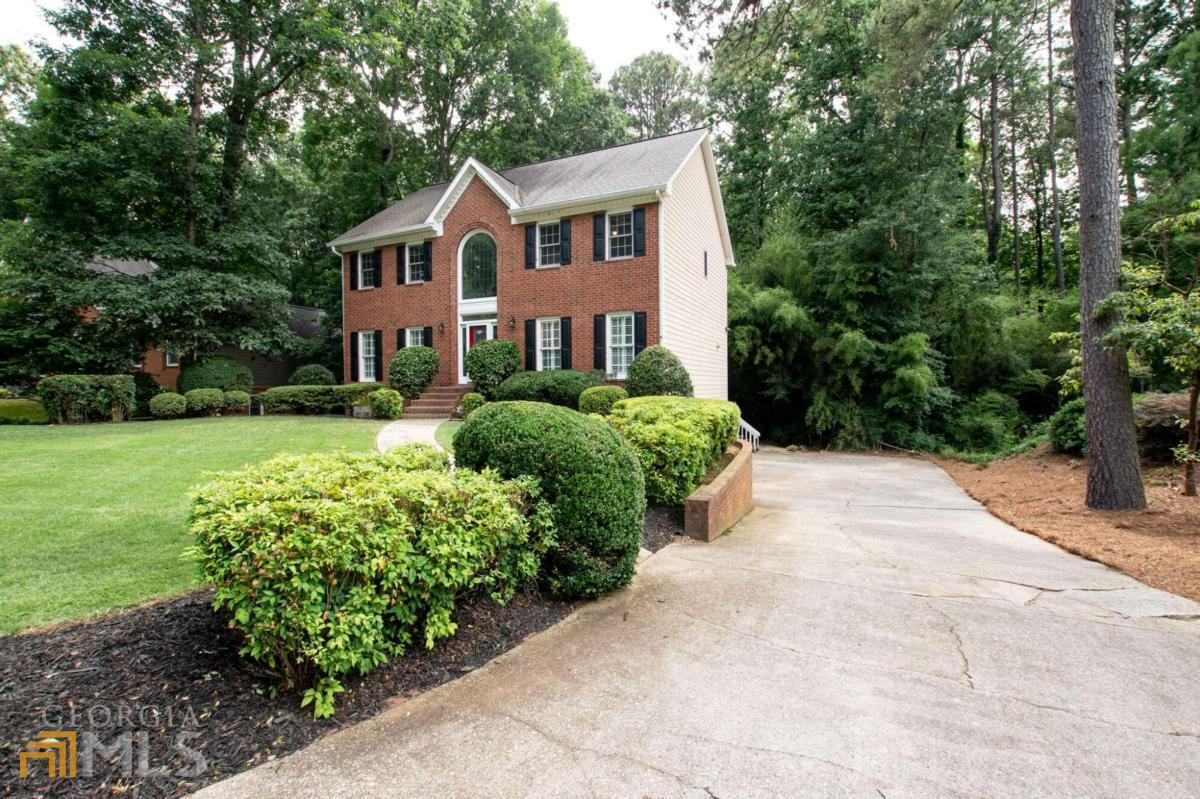 Coopers Pond - Residential