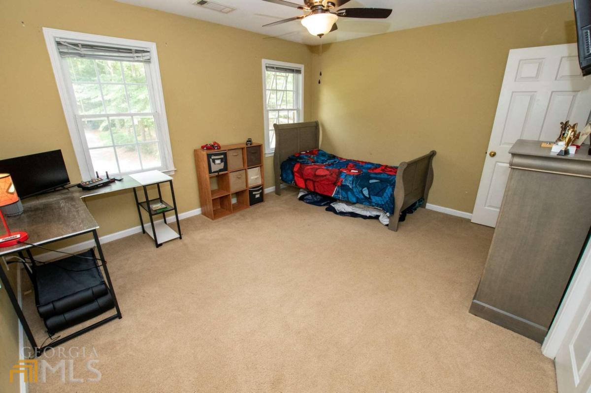 Coopers Pond - Residential
