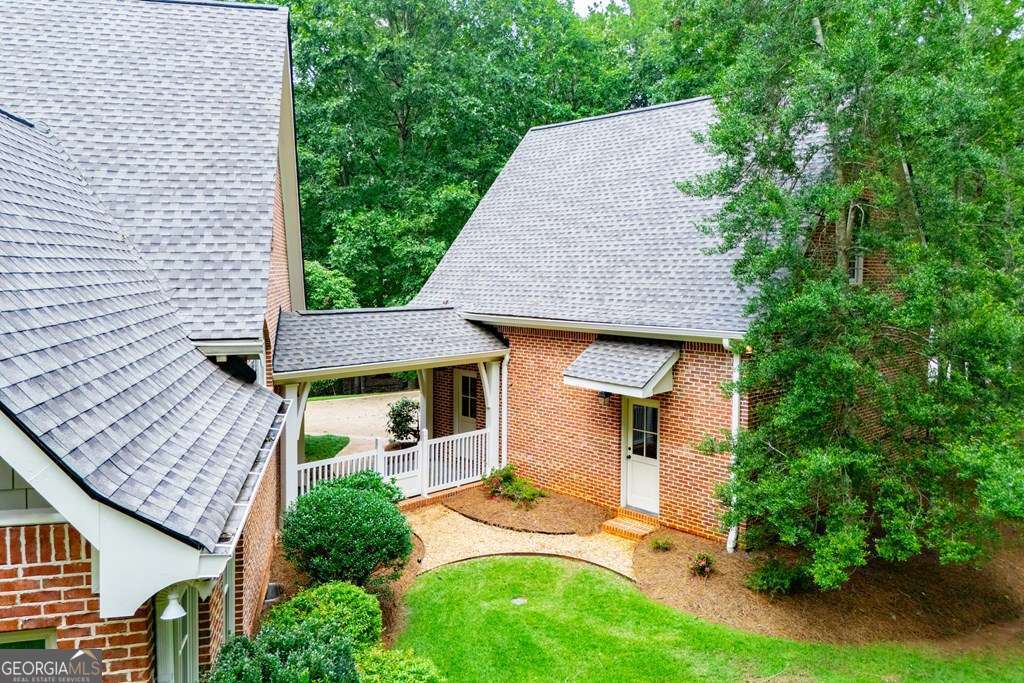 124 Greystone DR