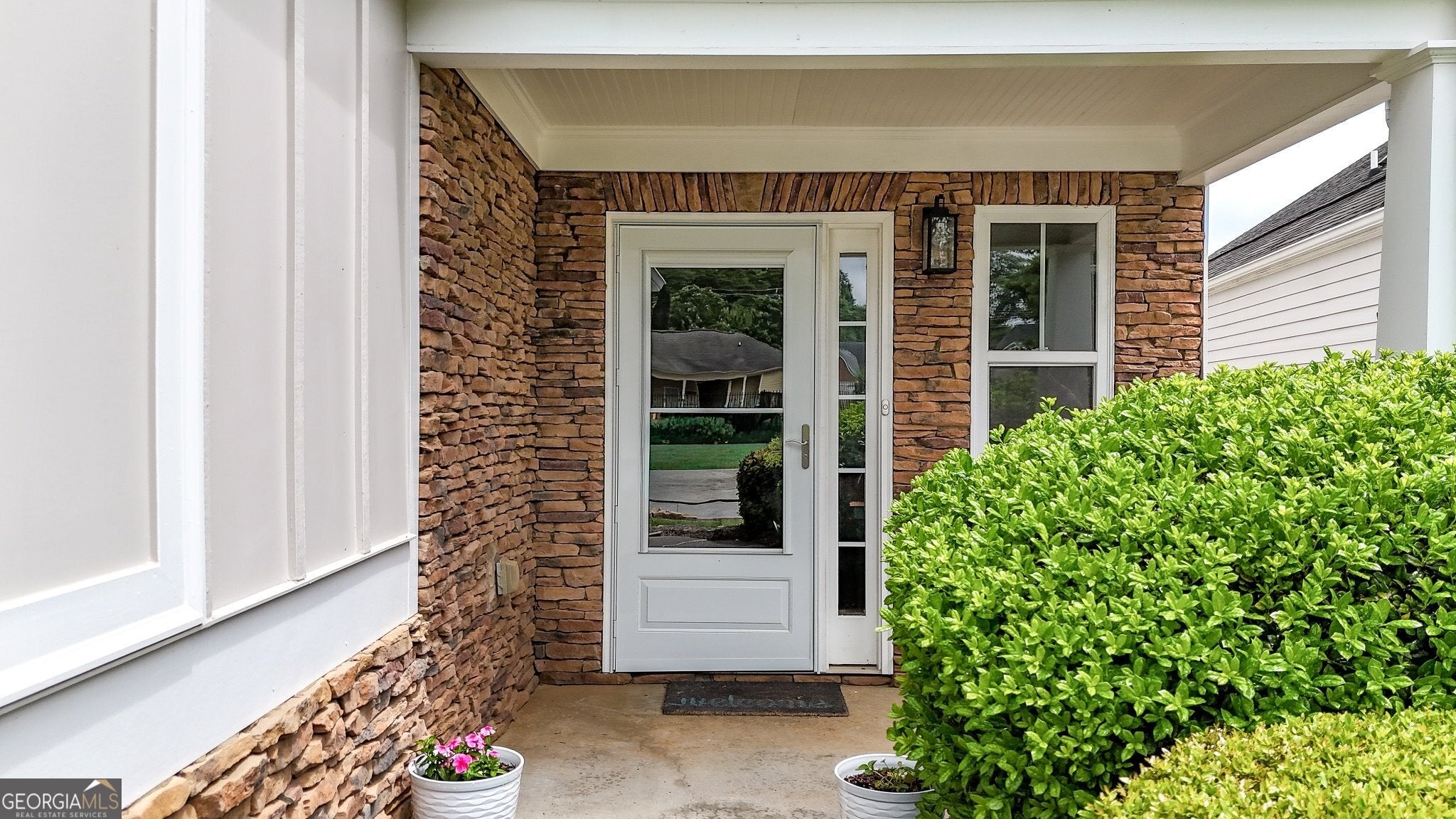 16 Lila WAY