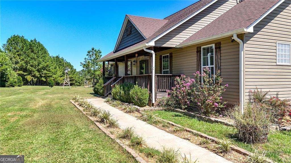Photo of 22 Ravenfield Road, Taylorsville, GA 30178 (MLS # 10873264)