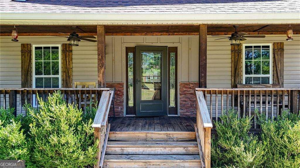 Photo of 22 Ravenfield Road, Taylorsville, GA 30178 (MLS # 10873264)
