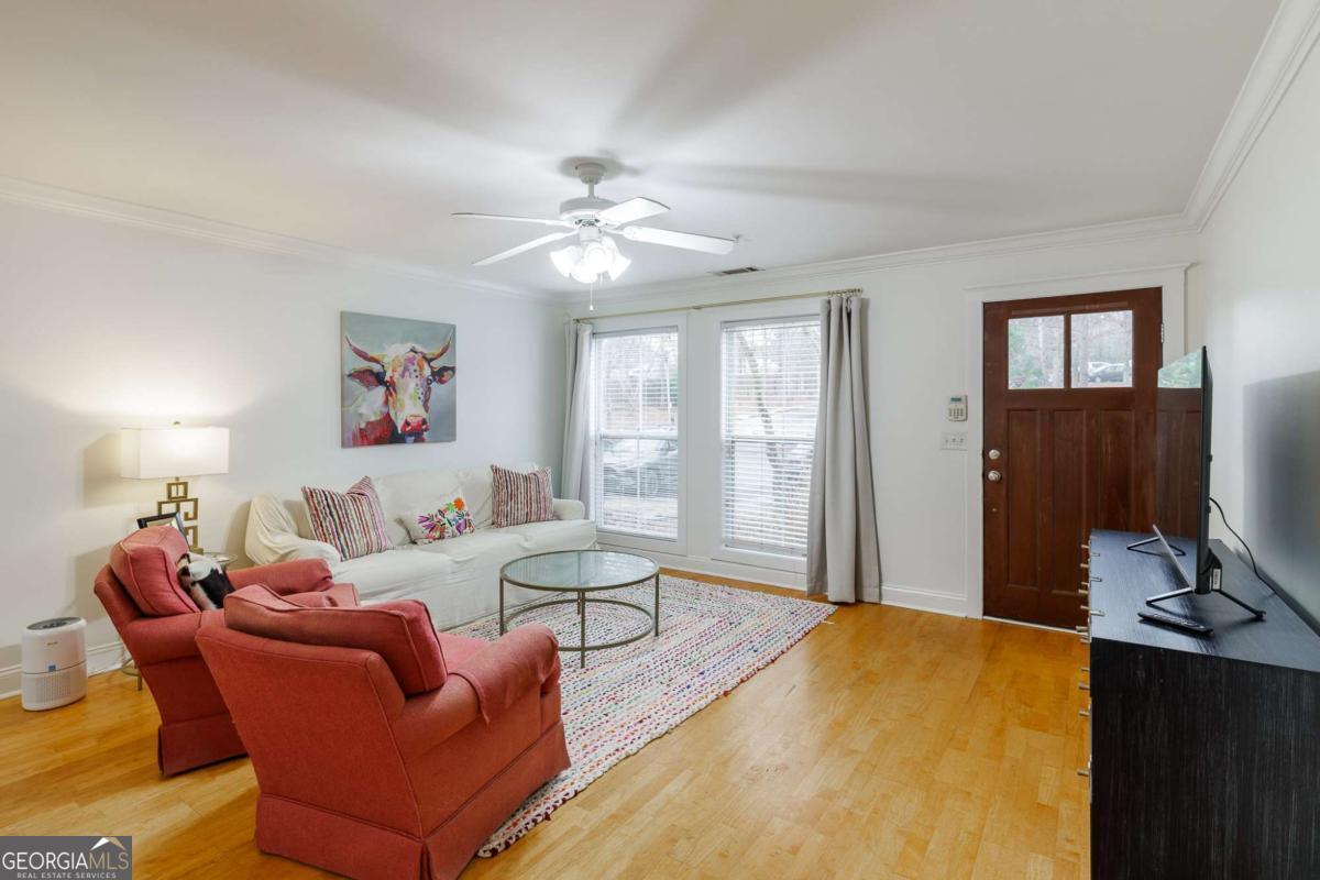 490 Barnett Shoals RD 207