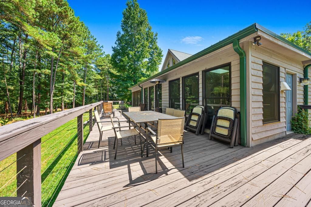 241 Grizzly Bear LN