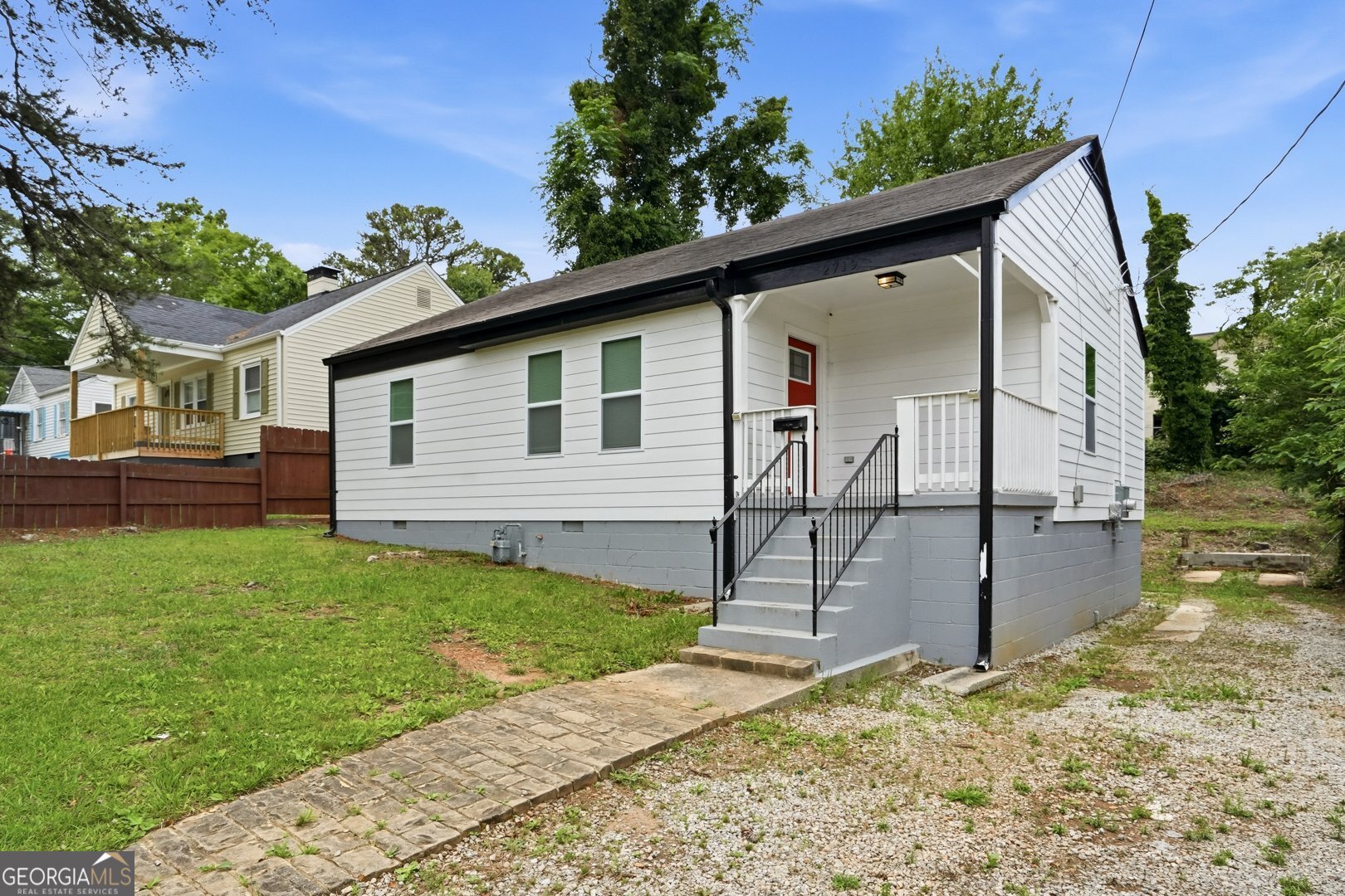 2719 Blount St