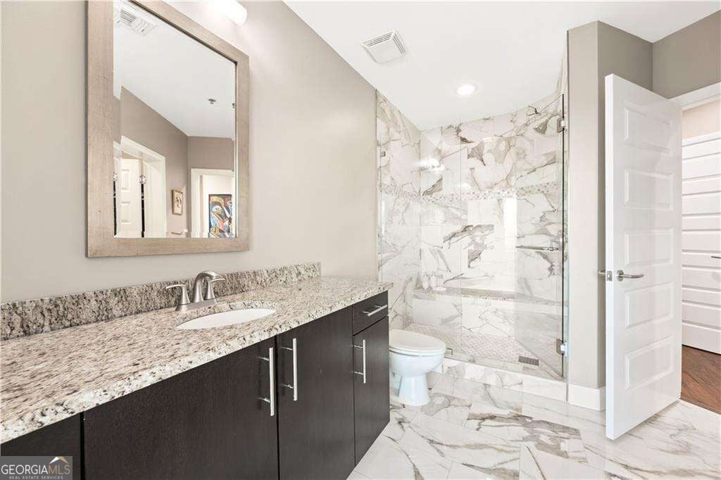1080 Peachtree ST 3201