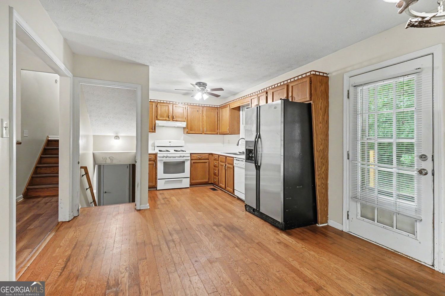 176 Deerfield DR