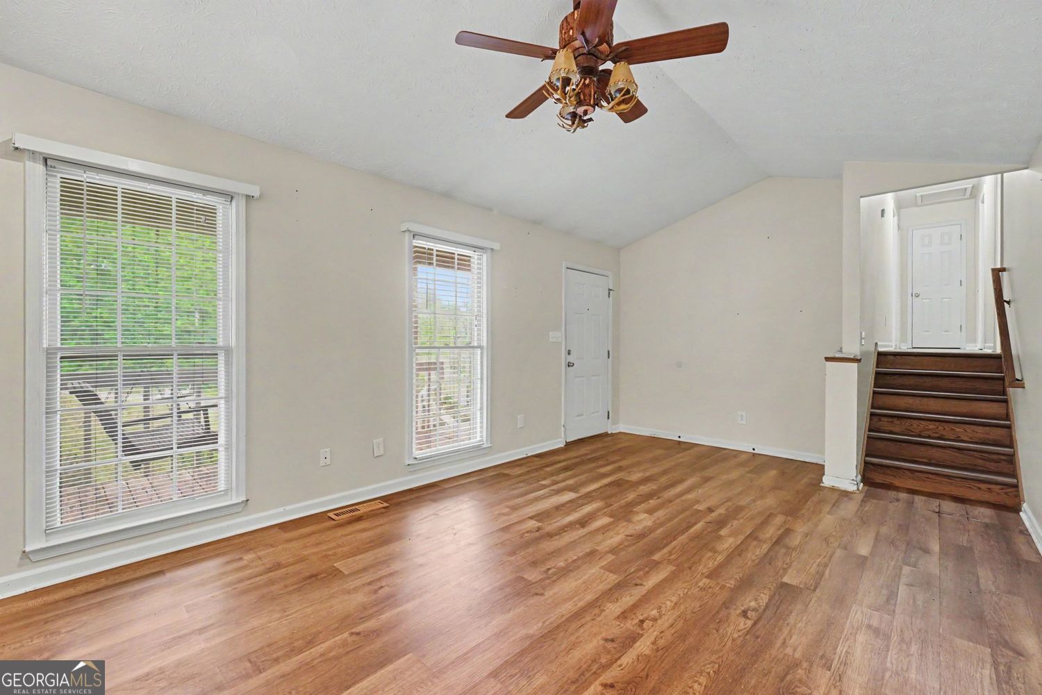176 Deerfield DR