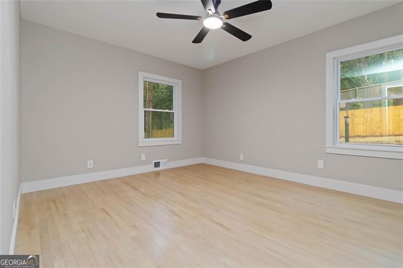 Oak Glade Manor - Residential