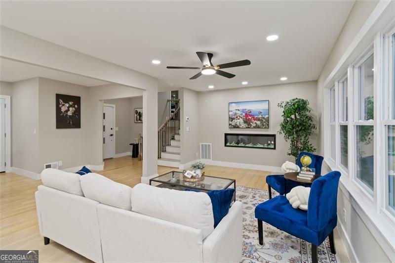 Oak Glade Manor - Residential