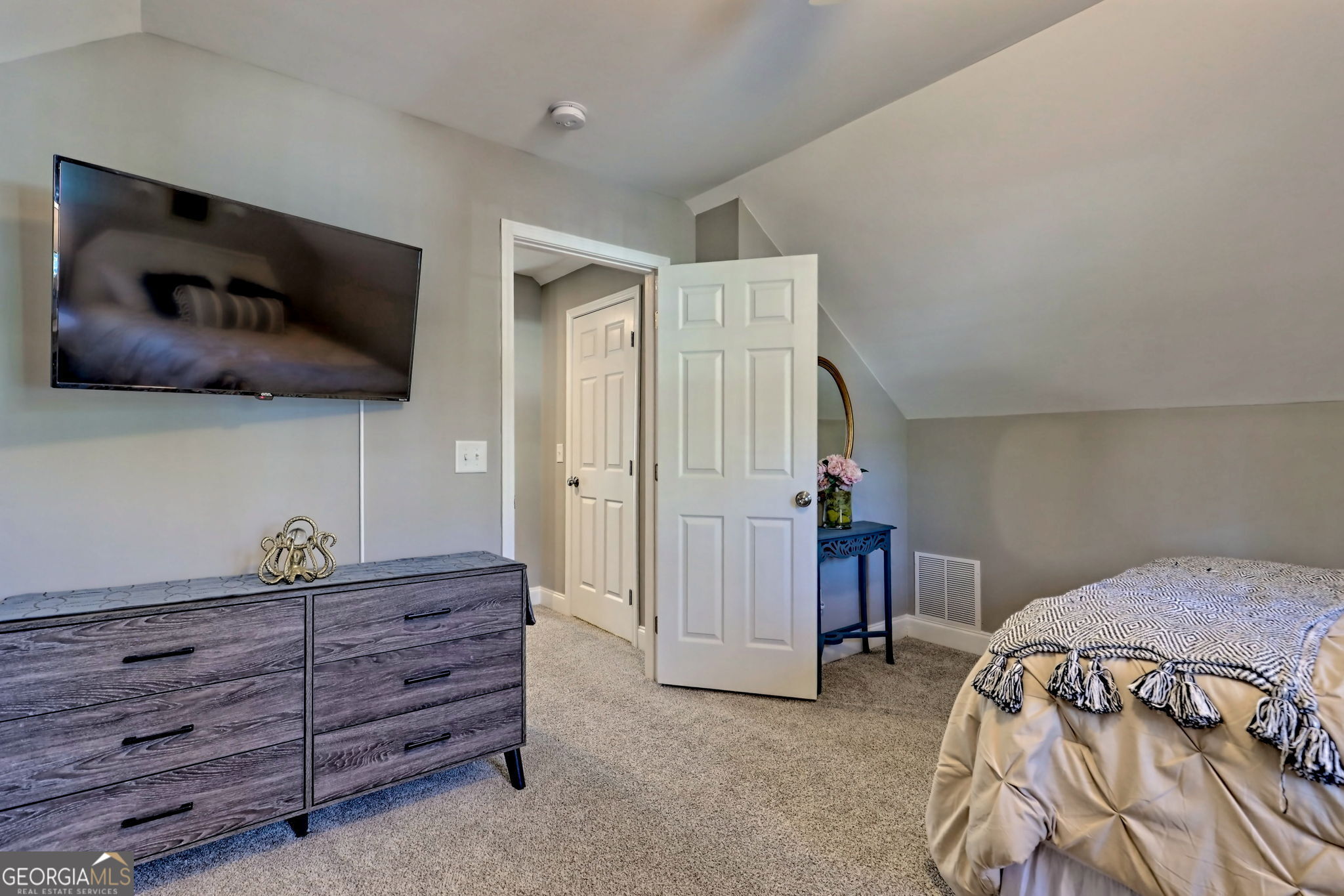 Clayton, Georgia 30525, United States, 3 Bedrooms Bedrooms, ,2 BathroomsBathrooms,Residential,Active,87112