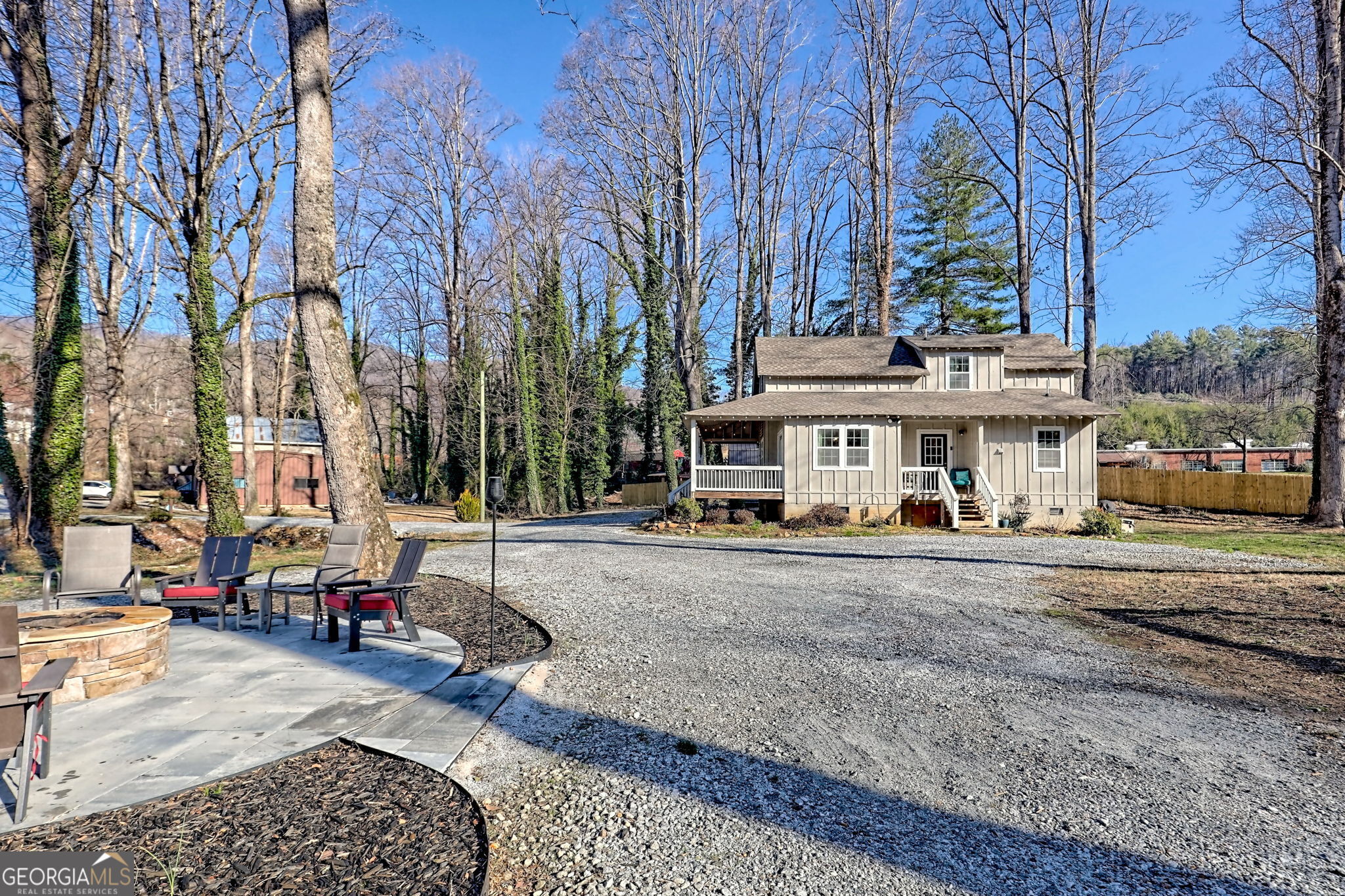 Clayton, Georgia 30525, United States, 3 Bedrooms Bedrooms, ,2 BathroomsBathrooms,Residential,Active,87112