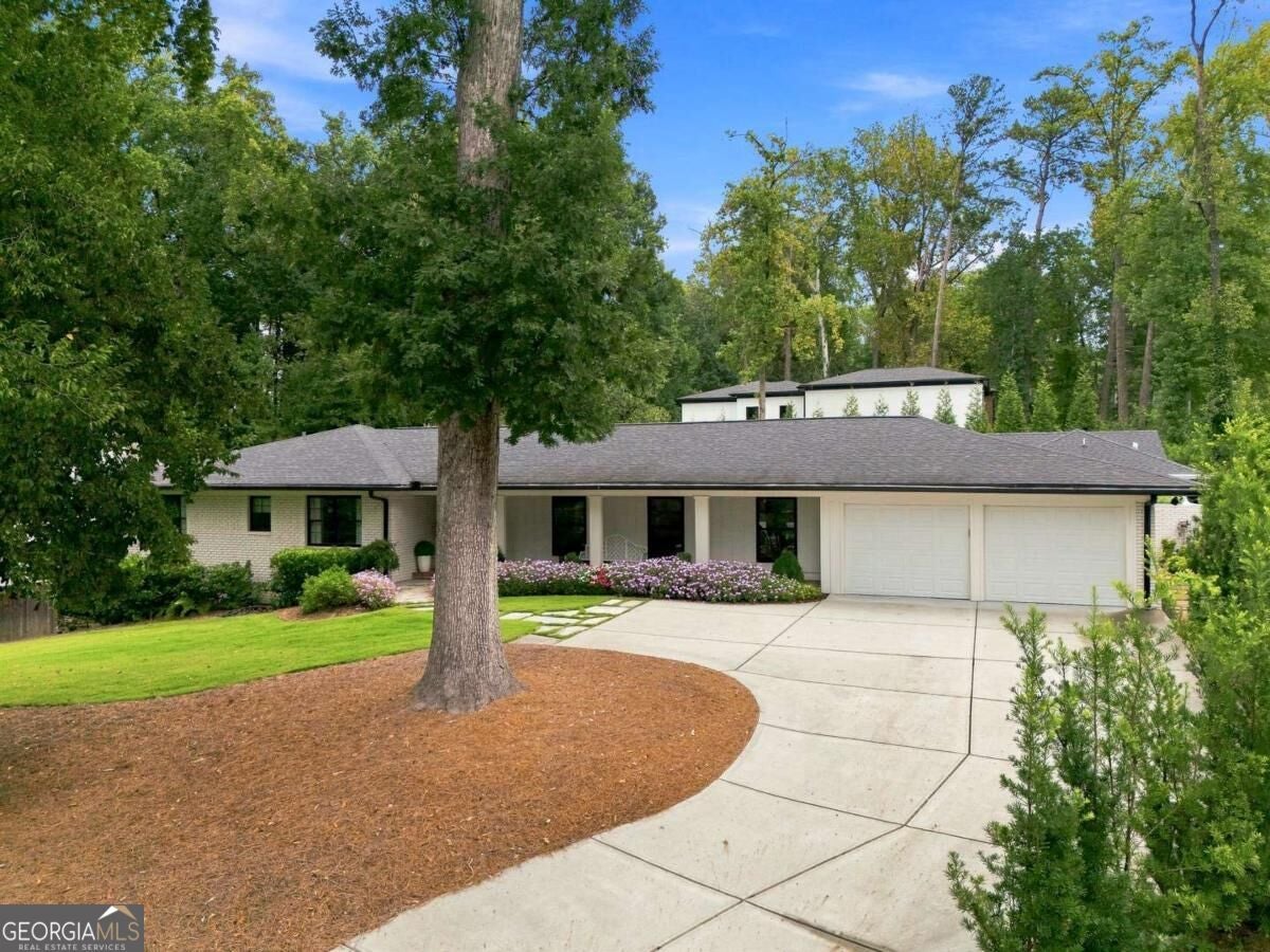 3125 Wood Valley RD NW