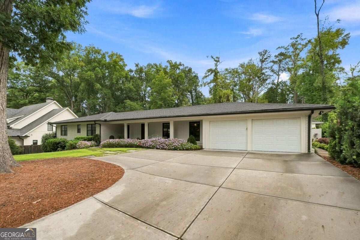 3125 Wood Valley RD NW