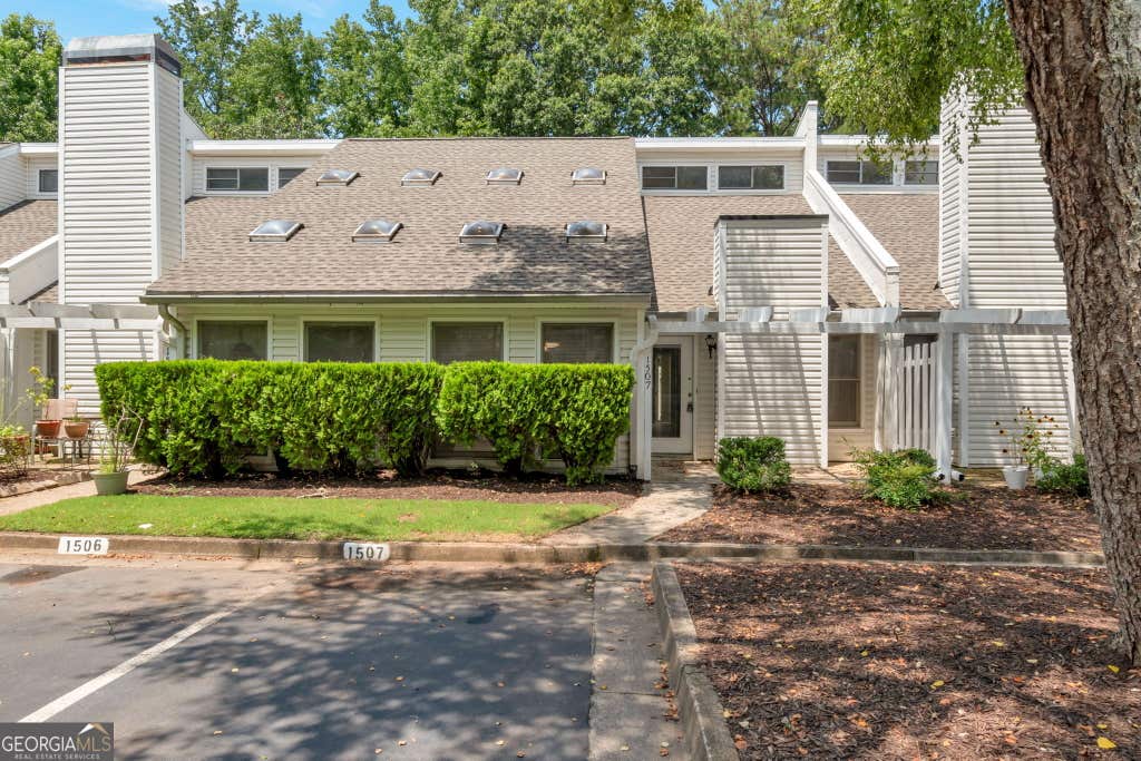 Photo of 1507 Planters Ridge Lane, Alpharetta, GA 30004 (MLS # 10801691)